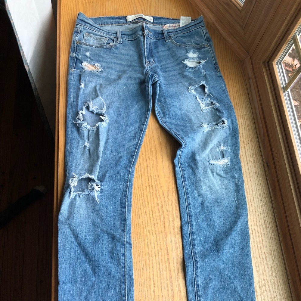 Abercrombie distressed jeans